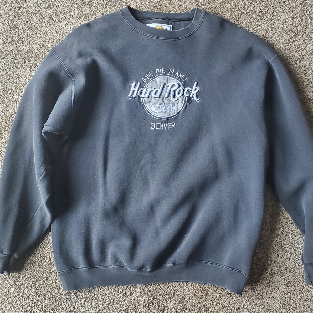 Hard Rock Cafe Denver Men's Gray Sweater
